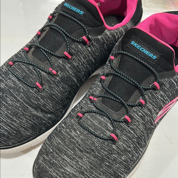 Skechers Black and Pink Athletic Shoes women’s size 10 GUC - Picture 12 of 13
